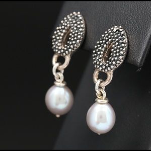 MICHAEL DAWKINS Sterling Sliver Gray Pearl Drop Earrings
